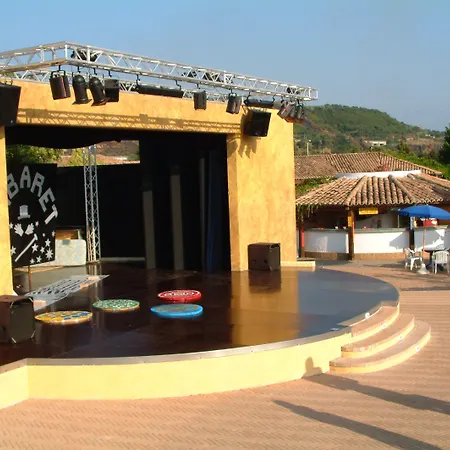 Th Calabro - Porto Ada Village