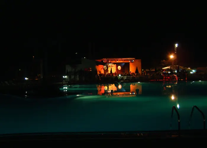 Th Calabro - Porto Ada Village 4*