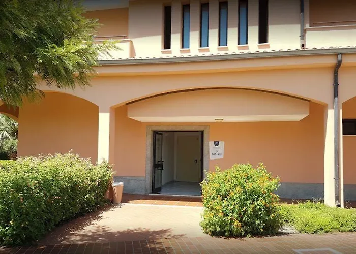 Th Calabro - Porto Ada Village